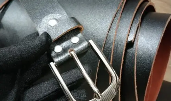 找真皮皮帶專用皮革膠水，就用多正皮帶膠水1