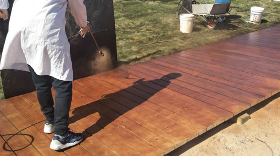 用水性羥基丙烯酸樹(shù)脂乳液調(diào)配的水性木器漆環(huán)保嗎1